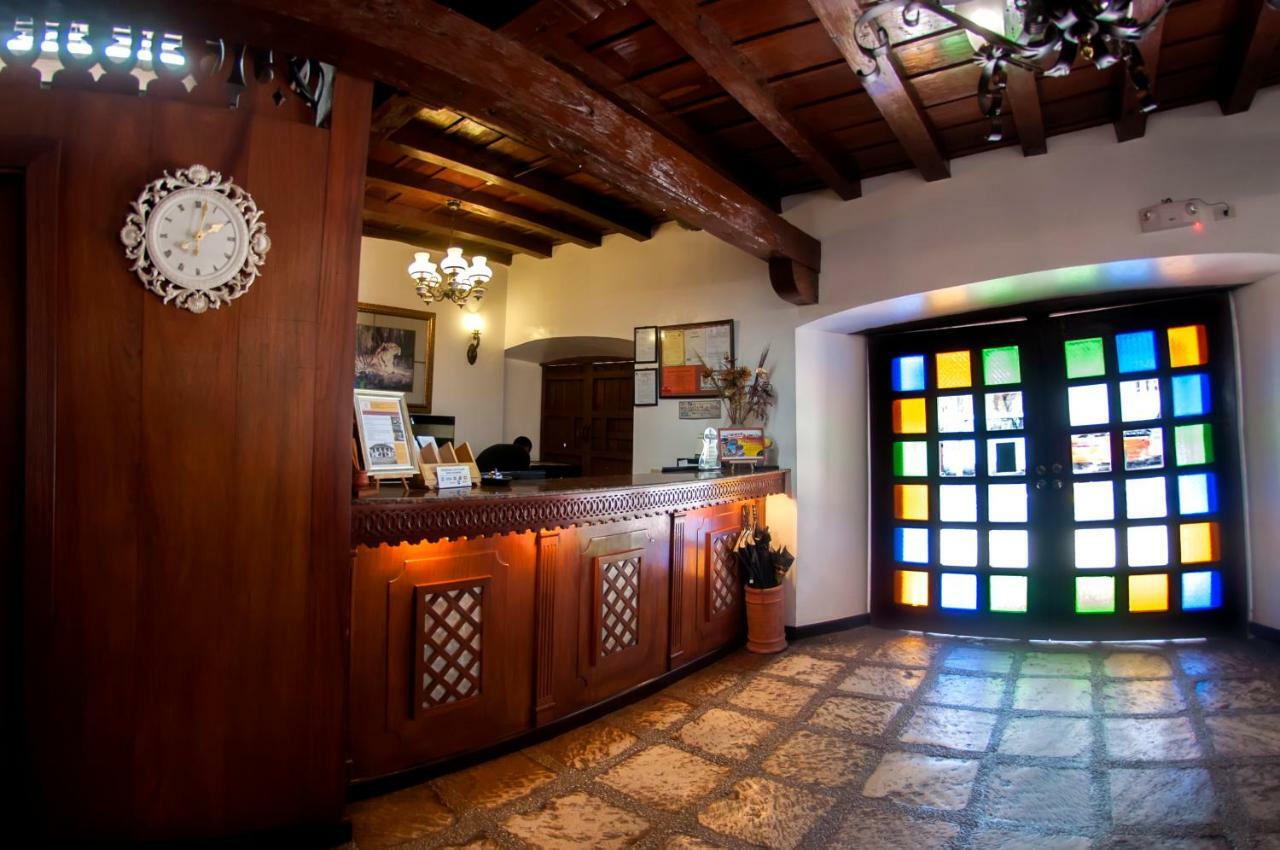 Vigan Plaza Hotel Exterior foto